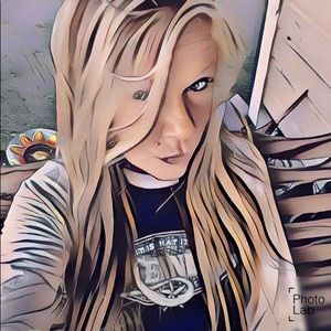 Meet your Posher, Jennifer